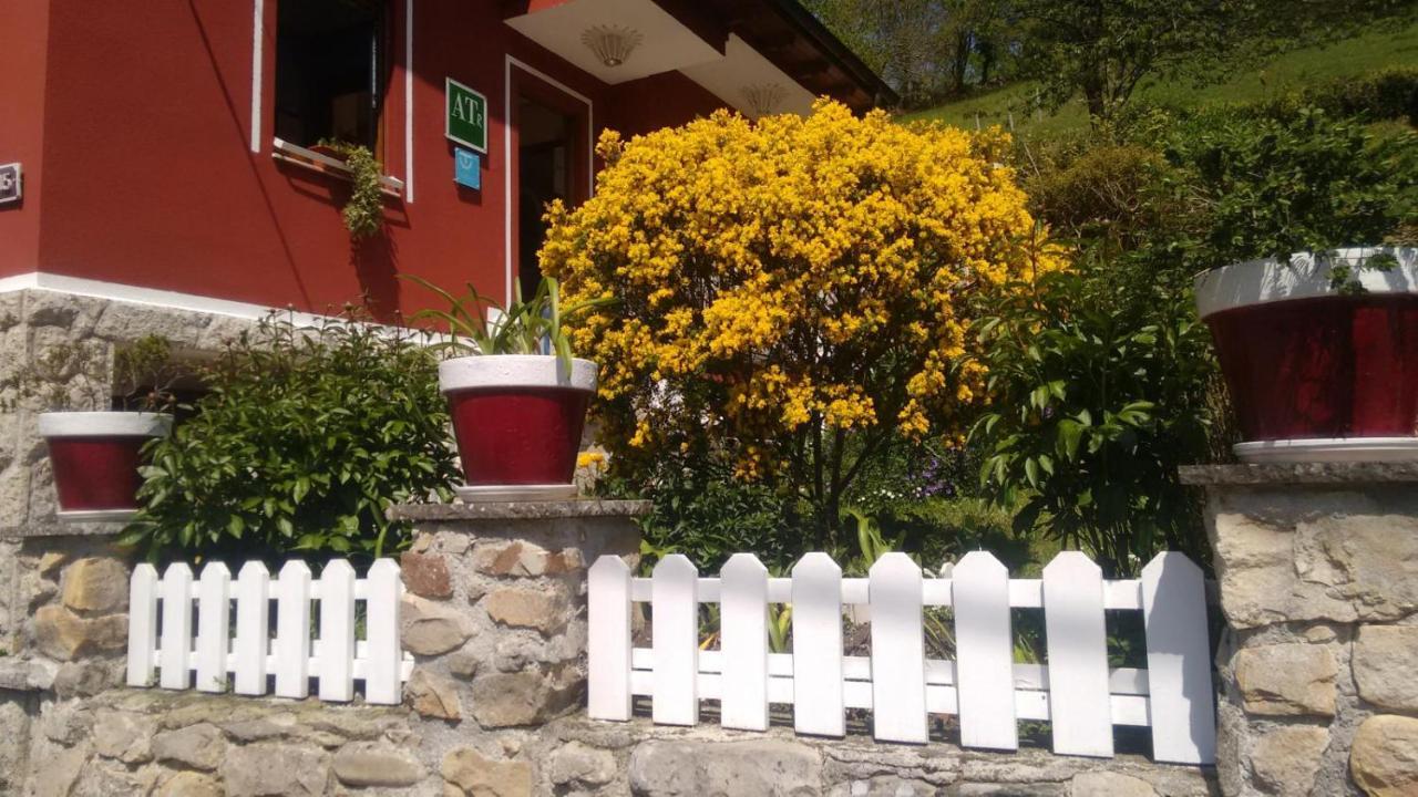 Apartamentos Huerta Carua I Y II Piloña Esterno foto